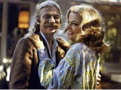 Seymour Cassel and Gena Rowlands in Minnie and Moskowitz. Seymour Cassel and Gena Rowlands in Minnie and Moskowitz.
