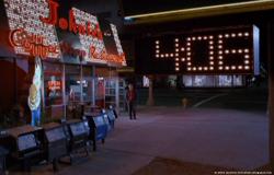 Anthony Edwards in Miracle Mile. Anthony Edwards in Miracle Mile.