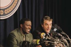 Bernie Mac and Chris Noth in Mr. 3000.