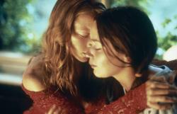 Natalie Press and Emily Blunt in My Summer of Love.