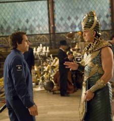 Hank Azaria is a scene-stealer in Night at the Museum: Battle of the Smithsonian. Hank Azaria is a scene-stealer in Night at the Museum: Battle of the Smithsonian.