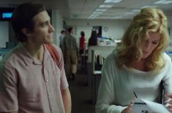 Jake Gyllenhaal and Rene Russo in Nightcrawler