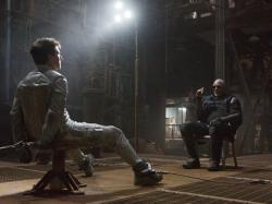 Tom Cruise and Morgan Freeman in Oblivion.