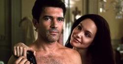 Antonio Banderas and Angelina Jolie in Original Sin. Antonio Banderas and Angelina Jolie in Original Sin.