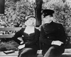 Bette Davis meets Douglas Fairbanks jr. in Central Park in Parachute Jumper. Bette Davis meets Douglas Fairbanks jr. in Central Park in Parachute Jumper.