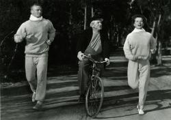 Aldo Ray, Spencer Tracy and Katharine Hepburn in Pat and Mike. Aldo Ray, Spencer Tracy and Katharine Hepburn in Pat and Mike.
