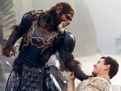 Tim Roth and Mark Wahlberg in Planet of the Apes. Tim Roth and Mark Wahlberg in Planet of the Apes.