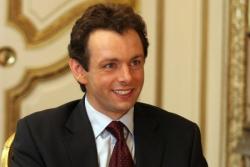 Michael Sheen as Tony Blair in The Queen. Michael Sheen as Tony Blair in The Queen.