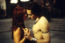 Marguerite Moreau and Stuart Townsend in Queen of the Damned.