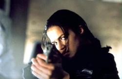  Michelle Rodriguez in Resident Evil.