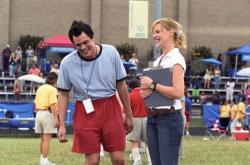 Johnny Knoxville and Katherine Heigl in The Ringer.