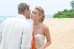 Aaron Eckhart and Amber Heard in The Rum Diary