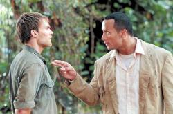 Seann William Scott and Dwayne Johnson in The Rundown.