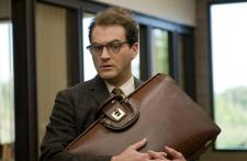Michael Stuhlbarg as Larry Gopnik in A Serious Man. Michael Stuhlbarg as Larry Gopnik in A Serious Man.
