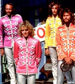 Peter Frampton and the Bee Gees in Sgt. Pepper's Lonely Hearts Club Band. Peter Frampton and the Bee Gees in Sgt. Pepper's Lonely Hearts Club Band.