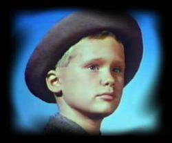 Brandon De Wilde as Joey Starrett. Brandon De Wilde as Joey Starrett.
