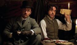 Jude Law and Robert Downey Jr. in Sherlock Holmes: A Game of Shadows.