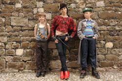 Bill Milner, Jules Sitruk and Will Poulter in Son of Rambow.