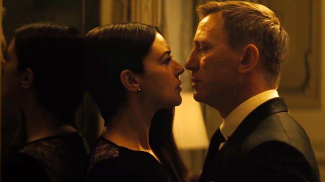Monica Bellucci and Danielle Craig in Spectre Monica Bellucci and Danielle Craig in Spectre