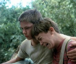 River Phoenix and Wil Wheaton in Stand By Me.