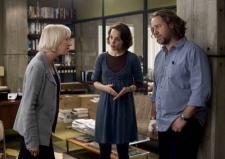 Helen Mirren, Rachel McAdams and Russell Crowe in State of Play. Helen Mirren, Rachel McAdams and Russell Crowe in State of Play.