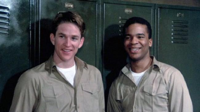 Matthew Modine and David Alan Grier in Streamers Matthew Modine and David Alan Grier in Streamers