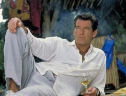 Pierce Brosnan in The Tailor of Panama. Pierce Brosnan in The Tailor of Panama.