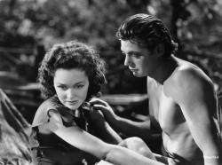 Maureen O'Sullivan and Johnny Weissmuller as Jane and Tarzan.