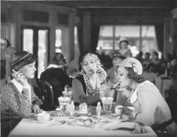 Bette Davis, Joan Blondell and Ann Dvorak in Three on a Match.