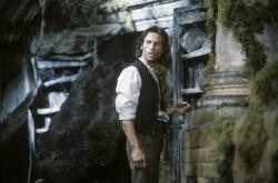 Guy Pearce in The Time Machine. Guy Pearce in The Time Machine.