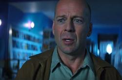 Bruce Willis in Unbreakable.