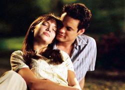Mandy Moore and Shane West in A Walk to Remember. Mandy Moore and Shane West in A Walk to Remember.