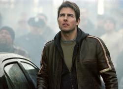 Tom Cruise in War of the Worlds. Tom Cruise in War of the Worlds.