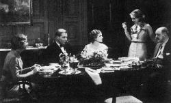 Enid Bennett, Douglass Montgomery, Mae Clarke, Bette Davis and Frederick Kerr in Waterloo Bridge.