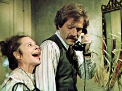 Ruth Gordon and George Segal in Where's Poppa? Ruth Gordon and George Segal in Where's Poppa?
