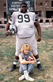 Goldie Hawn and Michael Ritchie in an awkward publicity pose for Wildcats