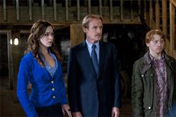 Emily Blunt, Bill Nighy and Rupert Grint in Wild Target Emily Blunt, Bill Nighy and Rupert Grint in Wild Target