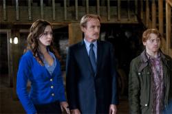 Emily Blunt, Bill Nighy and Rupert Grint in Wild Target