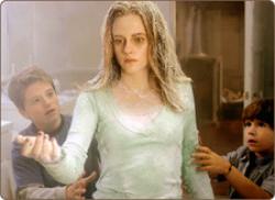 Kristen Stewart, as cold and stiff as always in Zathura.